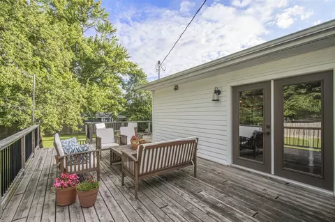 Exterior - 7 E Beech, Three Oaks, MI 49128 photo 4 of 10