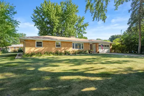 985 Jean Ann, Saint Joseph, MI 49085