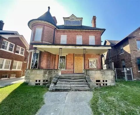 89 Burlingame, Detroit, MI 48202