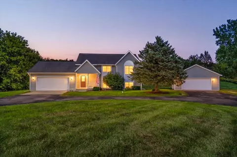 8118 Timpson, Alto, MI 49302