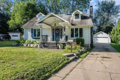 130 E Glenguile, Parchment, MI 49004