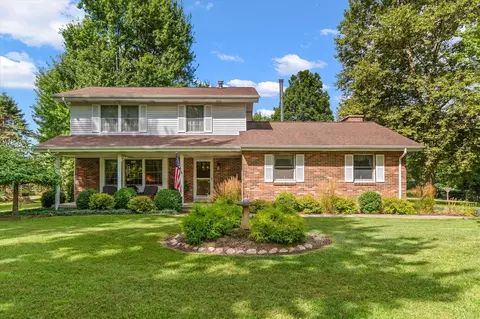 9100 Case, Brooklyn, MI 49230