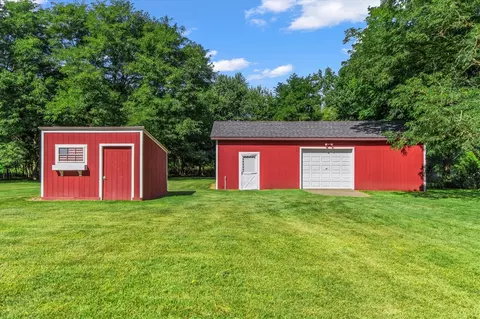 Exterior - 9100 Case, Brooklyn, MI 49230 photo 8 of 10