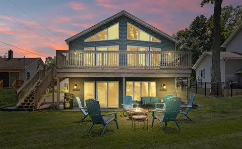 7835 Forest Bch, Watervliet, MI 49098