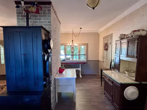 Entry Way - 52655 Nottawa, Mendon, MI 49072 photo 1 of 4