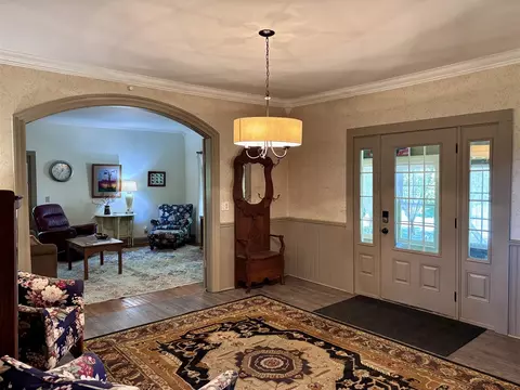 Entry Way - 52655 Nottawa, Mendon, MI 49072 photo 2 of 4