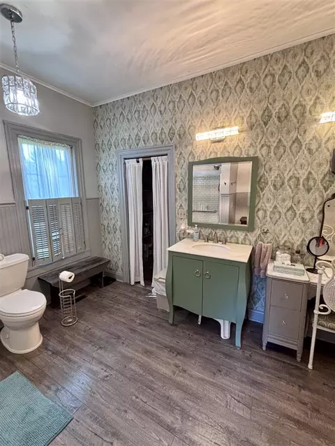 Bath - 52655 Nottawa, Mendon, MI 49072 photo 4 of 5