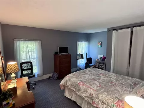 Bedroom - 52655 Nottawa, Mendon, MI 49072 photo 5 of 7