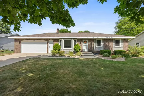 4343 Glen Holw, Hudsonville, MI 49426