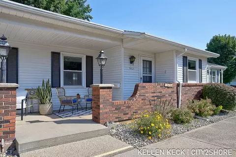 7405 Boulder Blf #122, Jenison, MI 49428