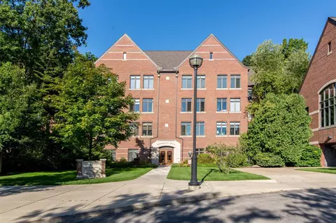 827 Asa Gray #354, Ann Arbor, MI 48105