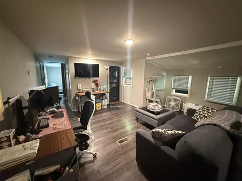 Living - 4028 Marie, Jackson, MI 49201 photo 1 of 1