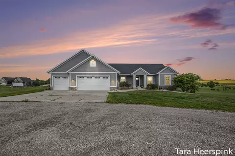 1649 Byron, Hudsonville, MI 49426
