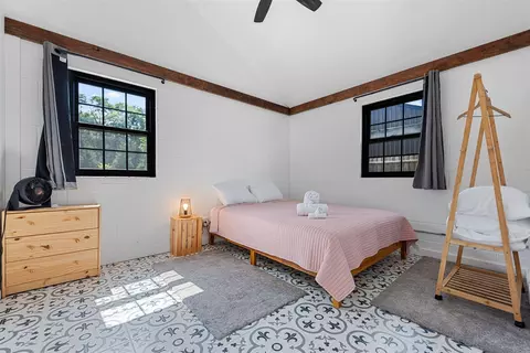 Bedroom - 7306 Harbert, Three Oaks, MI 49128 photo 5 of 5