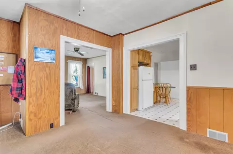 Entry Way - 217 Marshall, Brooklyn, MI 49230 photo 5 of 6