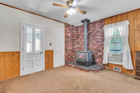 Living - 217 Marshall, Brooklyn, MI 49230 photo 2 of 5