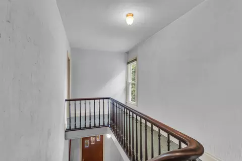 Entry Way - 217 Marshall, Brooklyn, MI 49230 photo 2 of 6