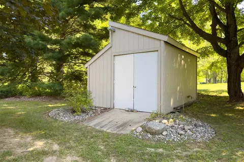 5980 Rs, Scotts, MI 49088 photo 45