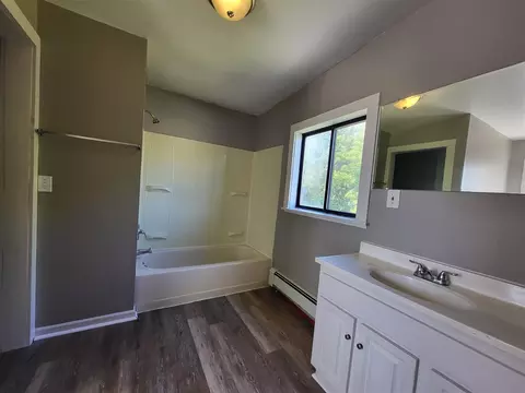 Bath - 7238 Packard, Warren, MI 48091 photo 2 of 3