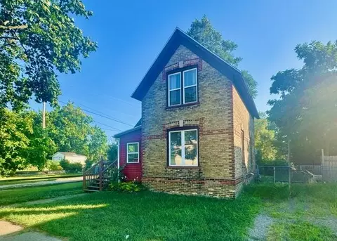 204 E High, Dowagiac, MI 49047