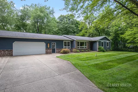 Exterior - 2864 Fairway, Dorr, MI 49323 photo 4 of 10