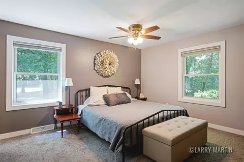 Bedroom - 2864 Fairway, Dorr, MI 49323 photo 2 of 5