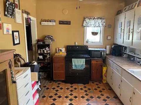 1004 E Copeland, Montgomery, MI 49255 photo 4