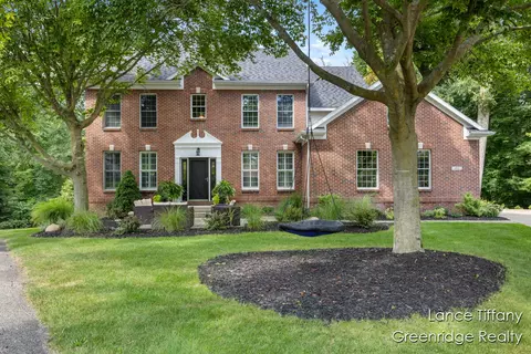 411 Scarborough, Ada, MI 49301