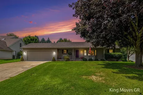 2617 Florlen, Grand Rapids, MI 49525