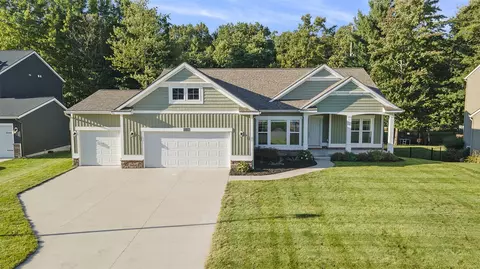 13339 Maple Leaf, Nunica, MI 49448