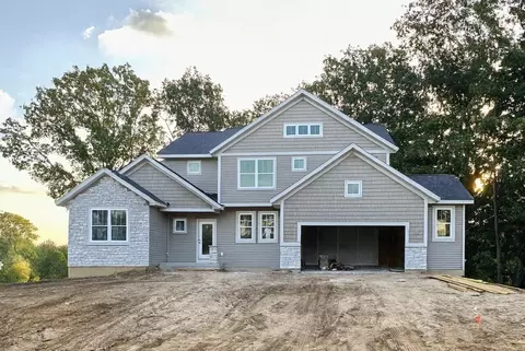 8206 Eagle Peak, Jenison, MI 49428