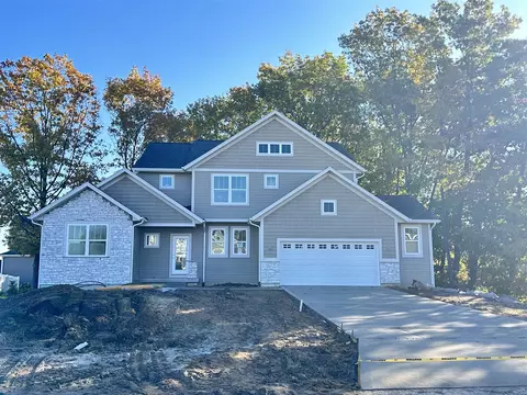 8206 Eagle Peak, Jenison, MI 49428