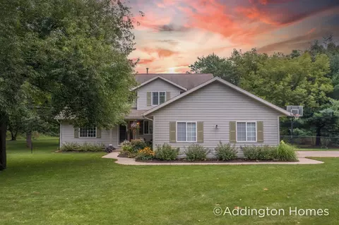 10720 Summit, Rockford, MI 49341