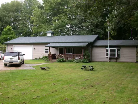 54768 Cranberry, Marcellus, MI 49067