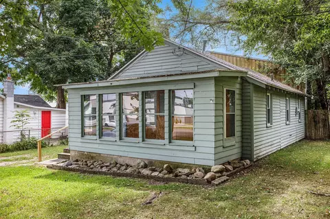 21 Bradley, Battle Creek, MI 49017