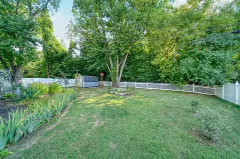 641 Robinson, Jackson, MI 49203 photo 33