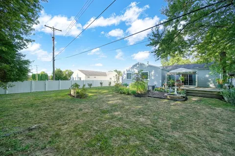 641 Robinson, Jackson, MI 49203 photo 40