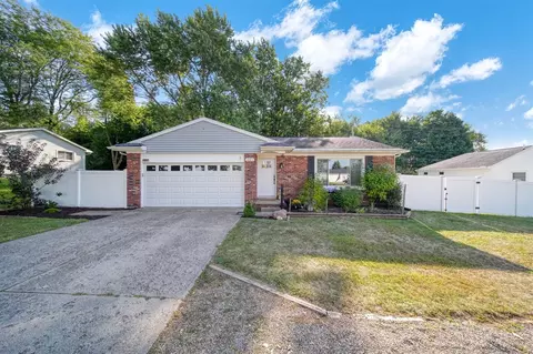 641 Robinson, Jackson, MI 49203 photo 2