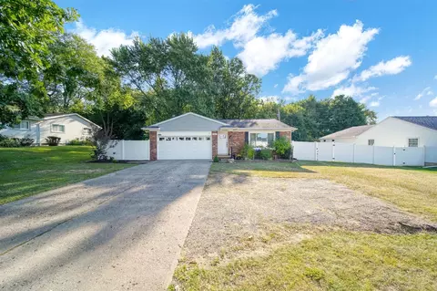 641 Robinson, Jackson, MI 49203