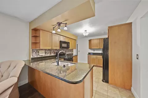 641 Robinson, Jackson, MI 49203 photo 13