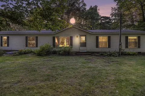 12285 Walnut, Grant, MI 49327