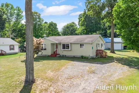 4186 E Shr, Stanton, MI 48888