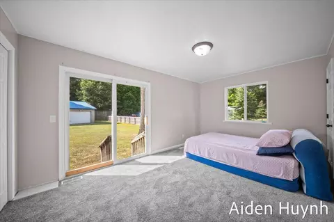 Bedroom - 4186 E Shr, Stanton, MI 48888 photo 1 of 2