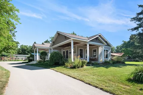 8091 Ray, Newaygo, MI 49337