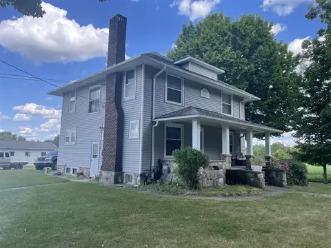 832 W Front, Burr Oak, MI 49030