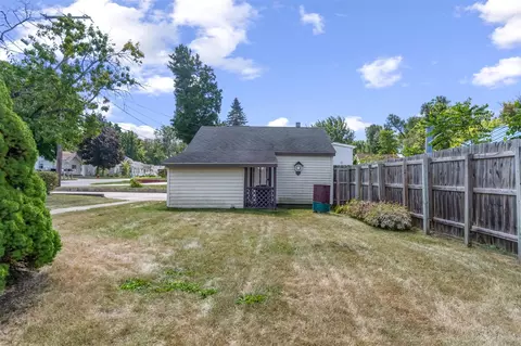 1033 E South, Jackson, MI 49203 photo 44