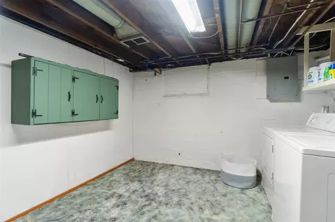 1033 E South, Jackson, MI 49203 photo 40
