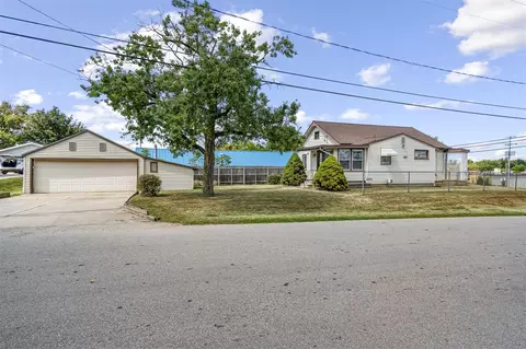 1033 E South, Jackson, MI 49203 photo 5