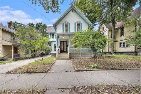 245 Paris, Grand Rapids, MI 49503