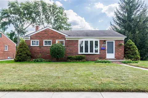 29069 Grandon, Livonia, MI 48150